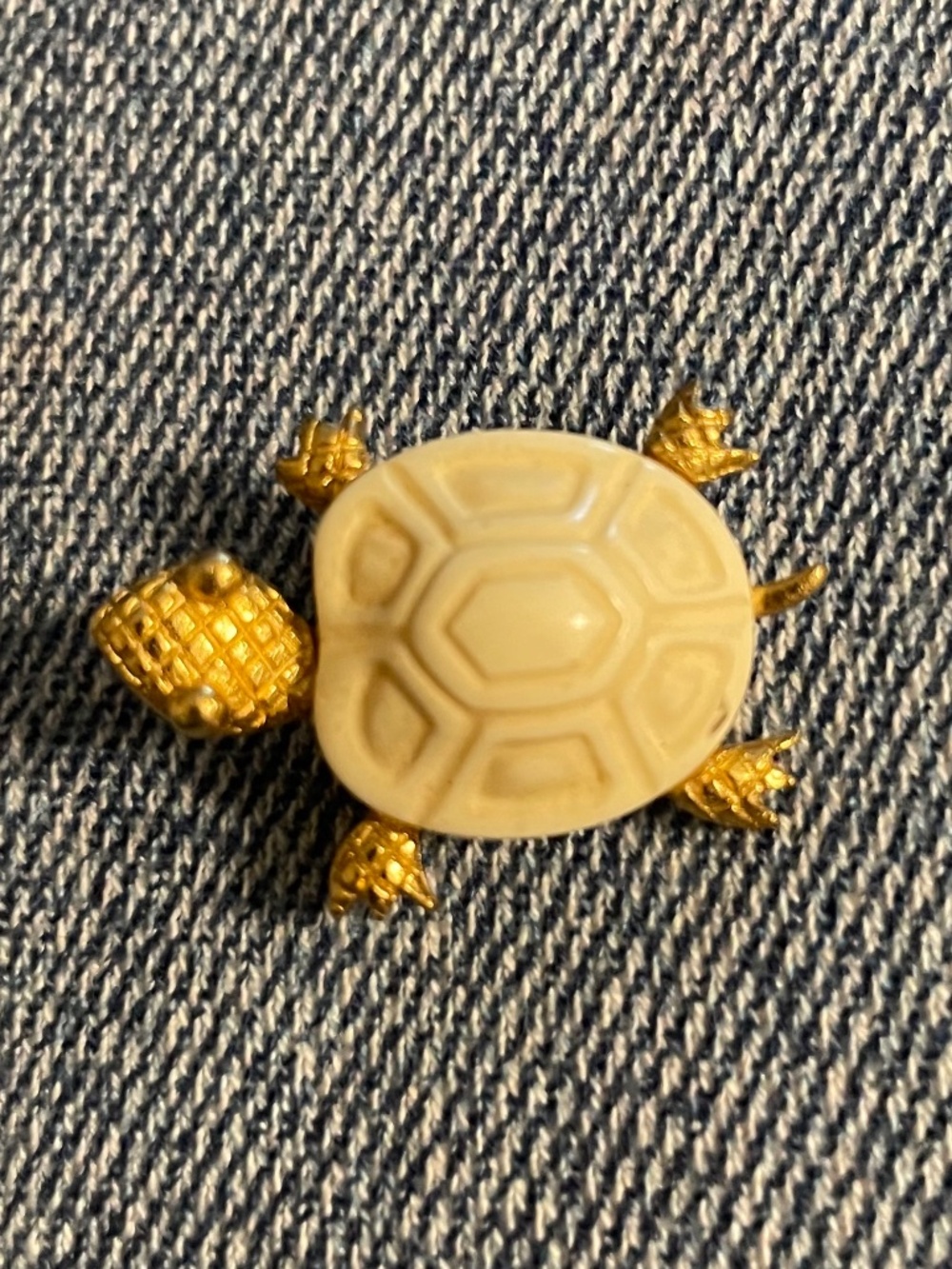 Vintage Trifari Turtle Brooch Gold Tone White Shell Figural Pin Signed Works